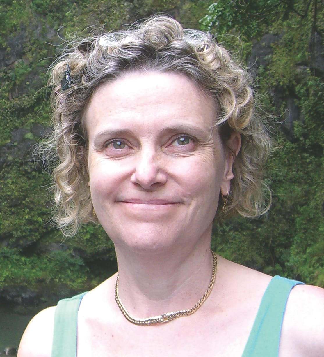 Alexa Fraser Headshot