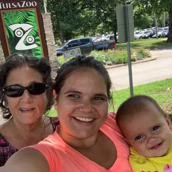 Caprice Fuentes and Ciara Fuentes pose with her daughter